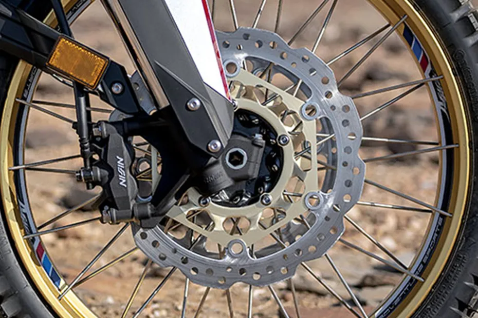 HONDA CRF1000L AFRICA TWIN DCT  HONDA CRF1000L AFRICA TWIN DCT