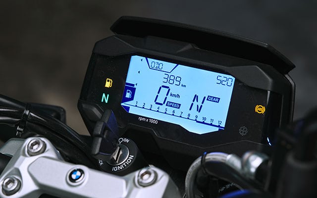 BMW G310 R	White â€“ BS4